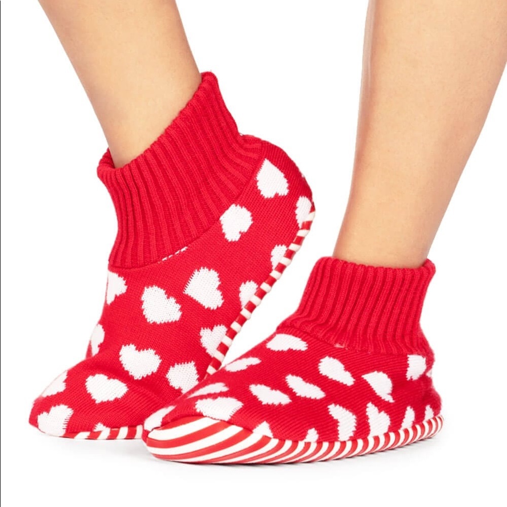 Tipsy Elves Beating Hearts Slipper Socks